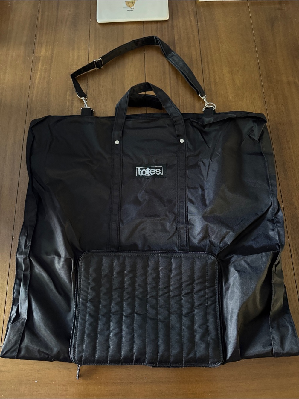 totes Black Quilted Front Travel Garment Bag with Shoulder Strap